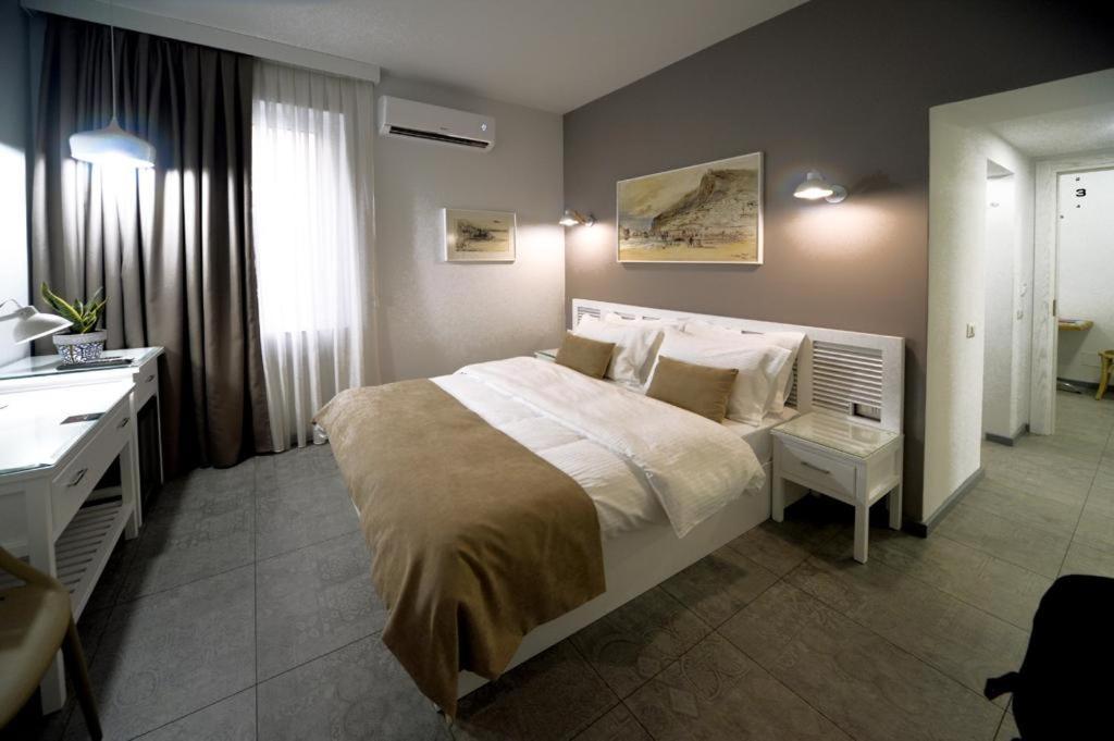 Konak Rooms L Skanderbeg Square 티라나 외부 사진
